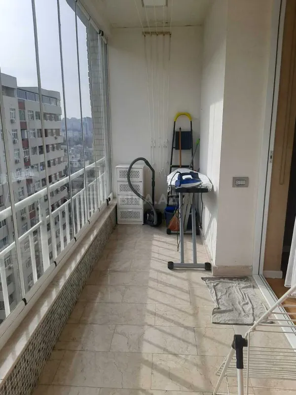 Satılır 3 otaqlı mənzil 112 m²