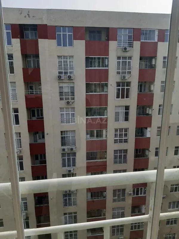 Satılır 3 otaqlı mənzil 112 m²