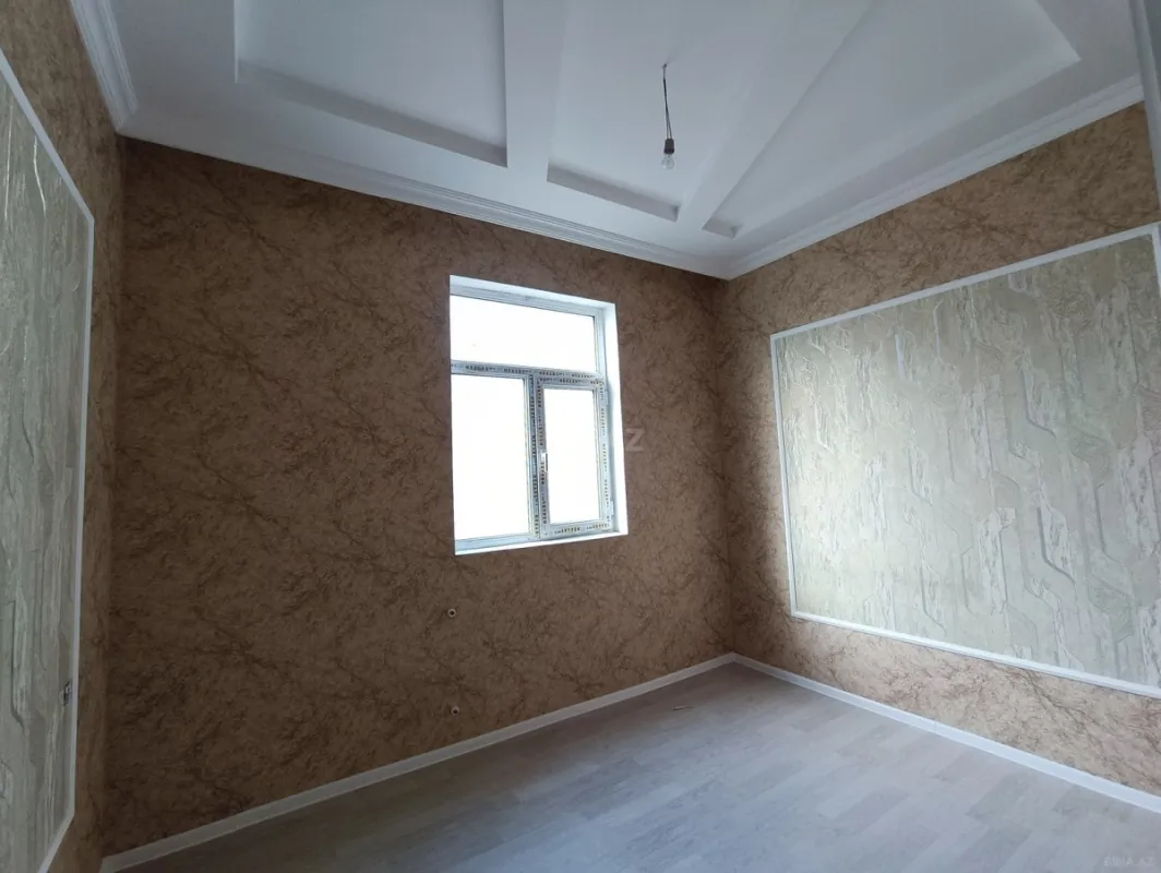 Satılır 4 otaqlı həyət evi 110 m²