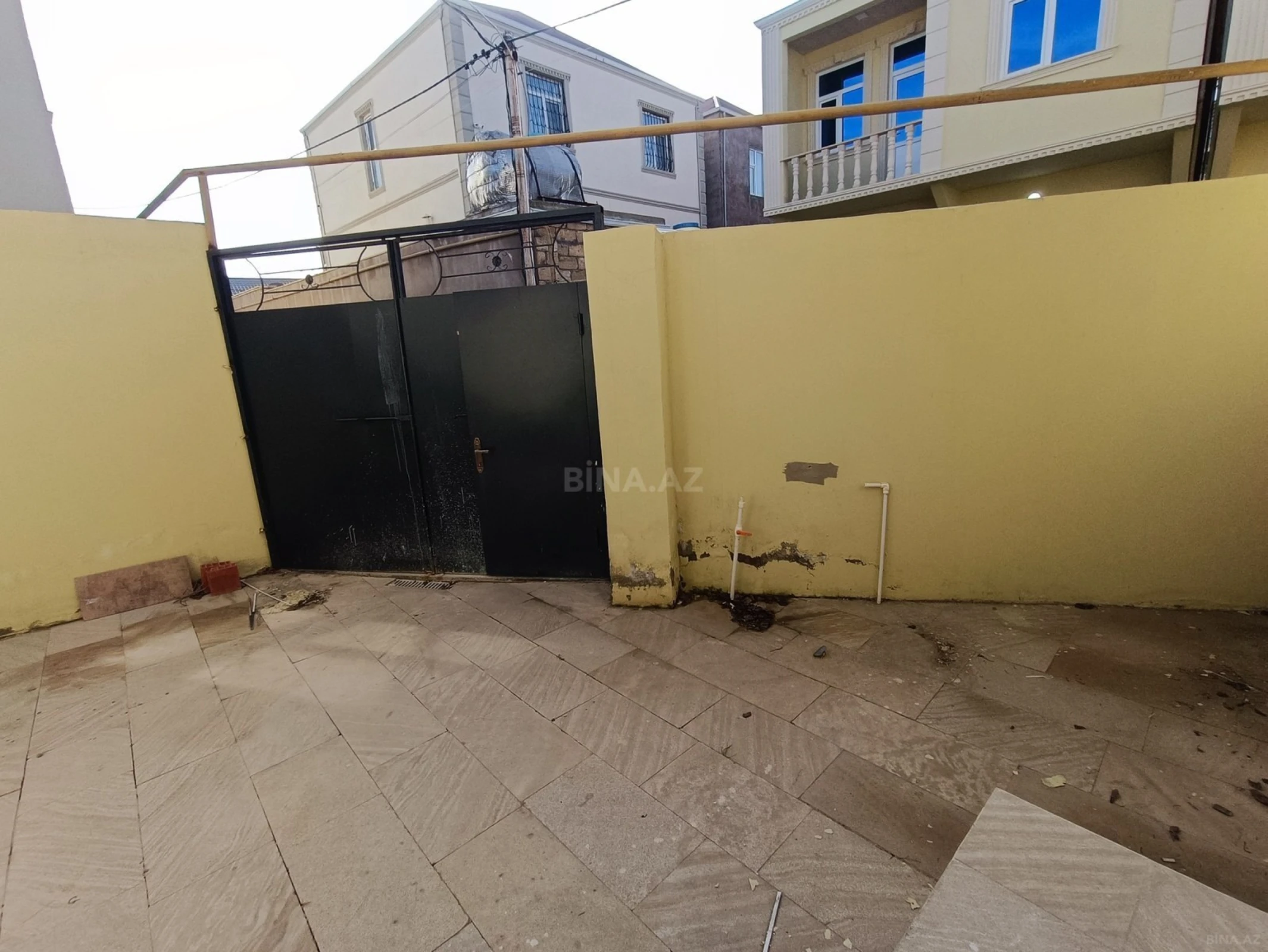 Satılır 4 otaqlı həyət evi 110 m²