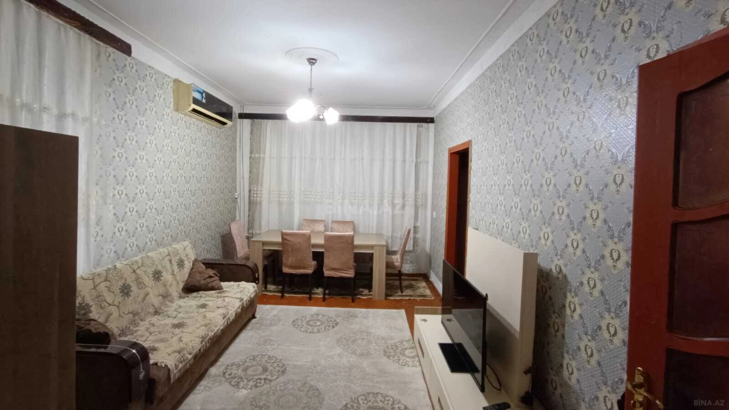 Kirayə verilir 2 otaqlı mənzil 55 m²