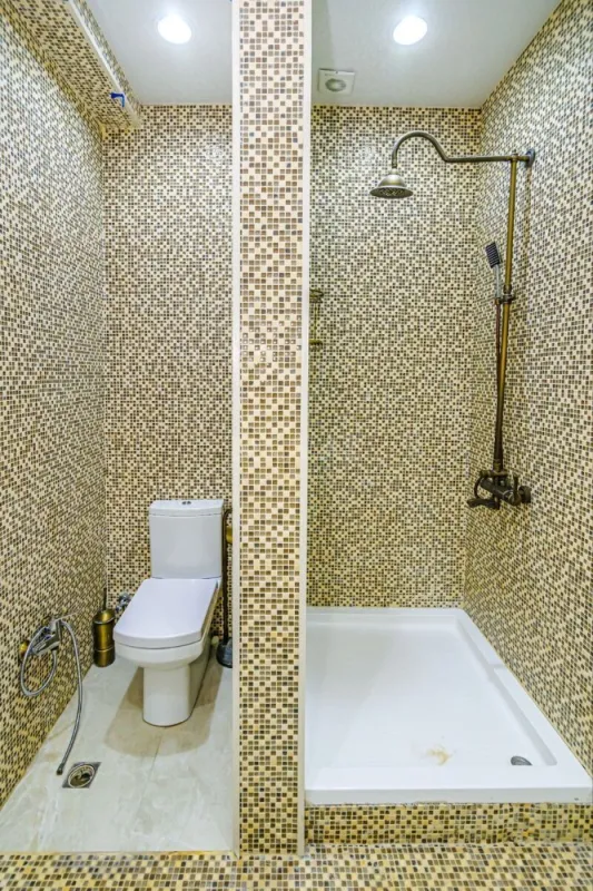 Kirayə verilir 7 otaqlı mənzil 380 m²