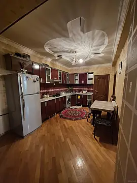 Satılır 3 otaqlı mənzil 92 m²