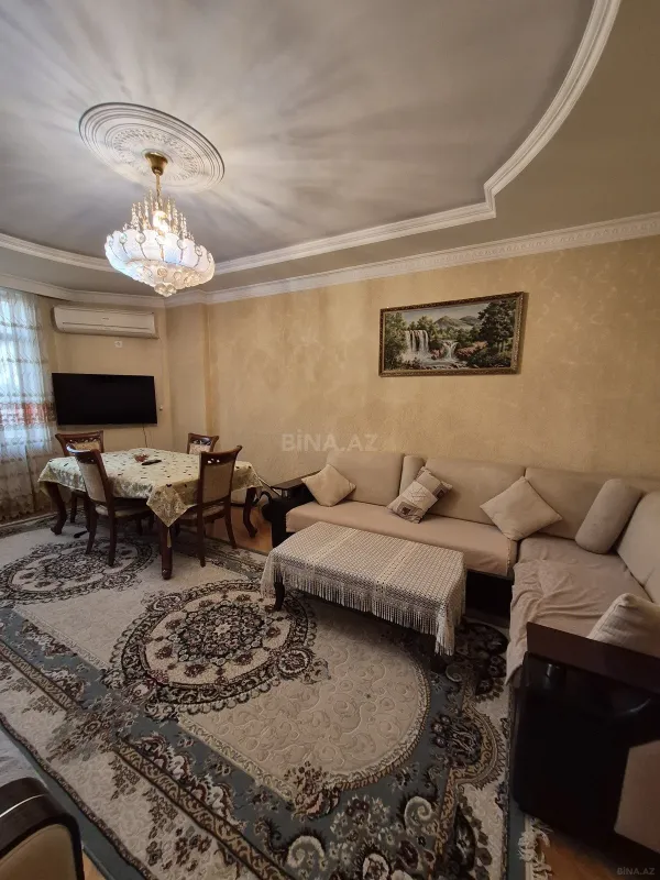 Satılır 3 otaqlı mənzil 92 m²