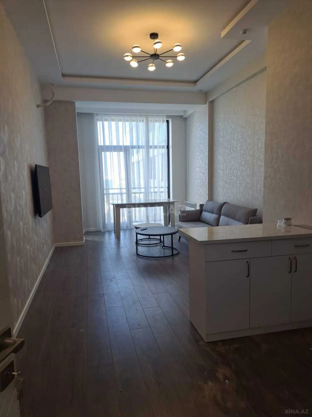 Kirayə verilir 2 otaqlı mənzil 61 m²