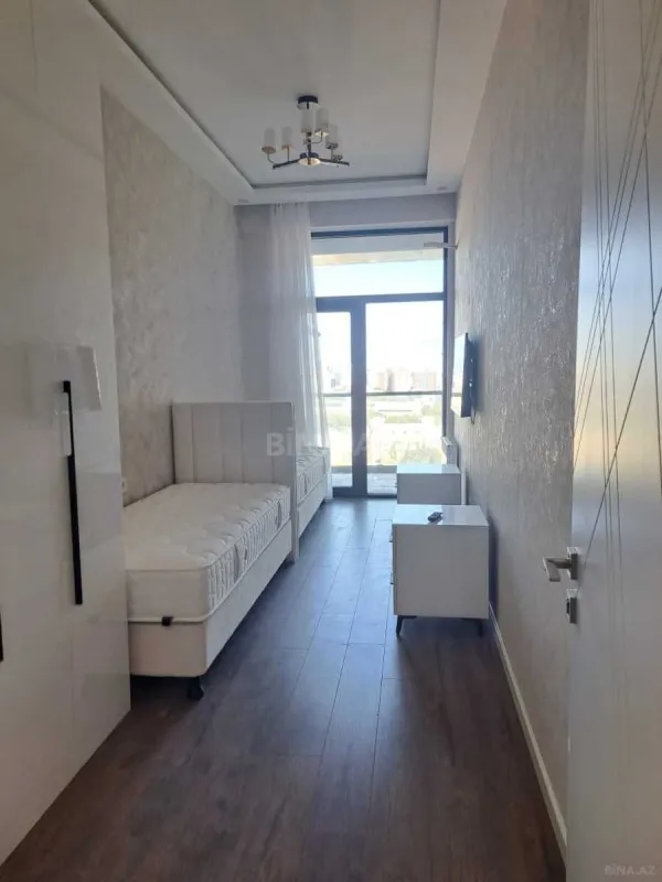 Kirayə verilir 2 otaqlı mənzil 61 m²