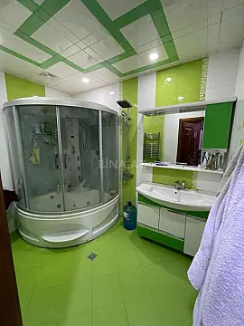 Satılır 3 otaqlı mənzil 104 m²