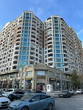 Kirayə verilir 3 otaqlı mənzil 110 m² — Bakı, Nərimanov 3 otaq 110.00 m²