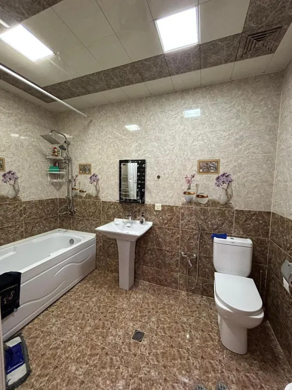 Kirayə verilir 3 otaqlı mənzil 110 m²
