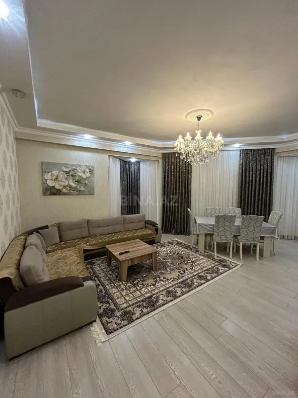 Kirayə verilir 3 otaqlı mənzil 110 m²