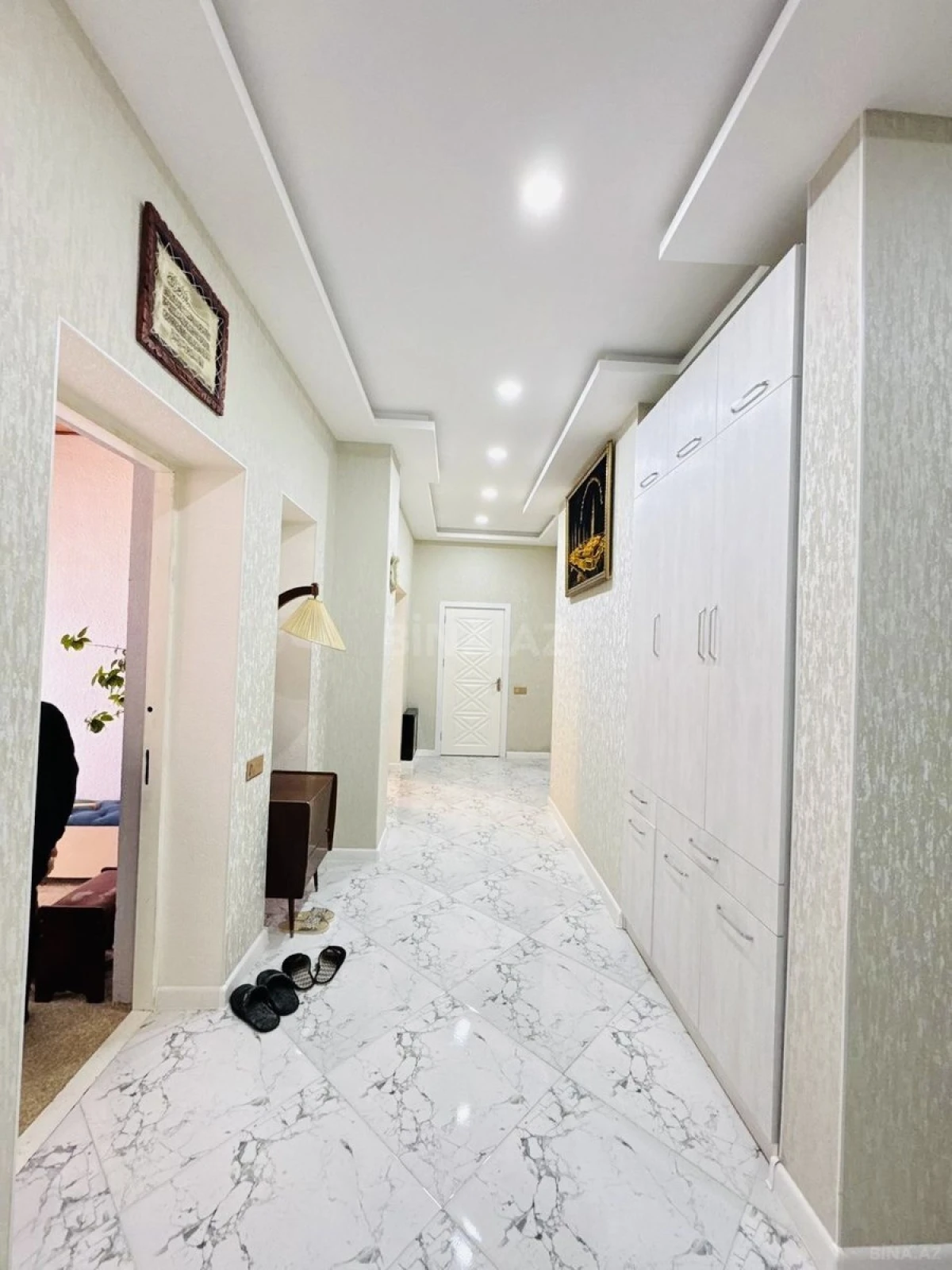 Satılır 4 otaqlı həyət evi 180 m²