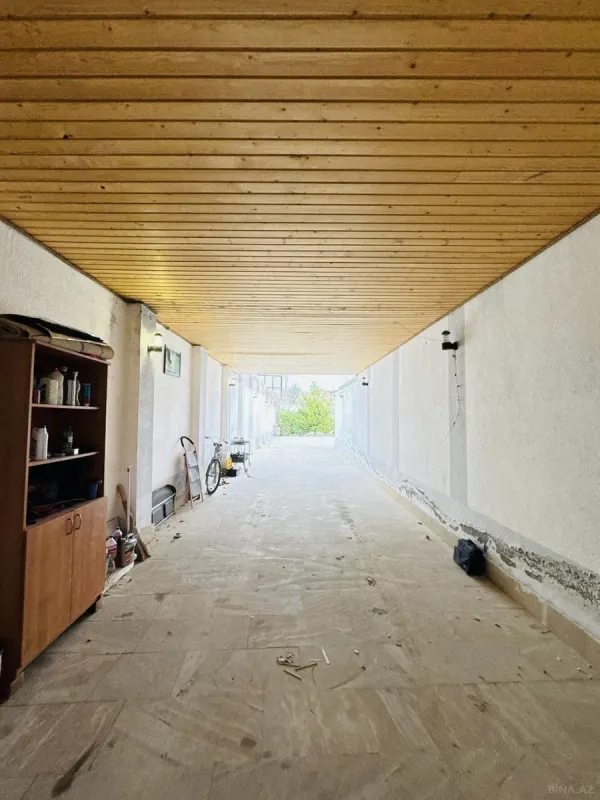 Satılır 4 otaqlı həyət evi 180 m²