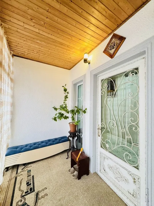 Satılır 4 otaqlı həyət evi 180 m²