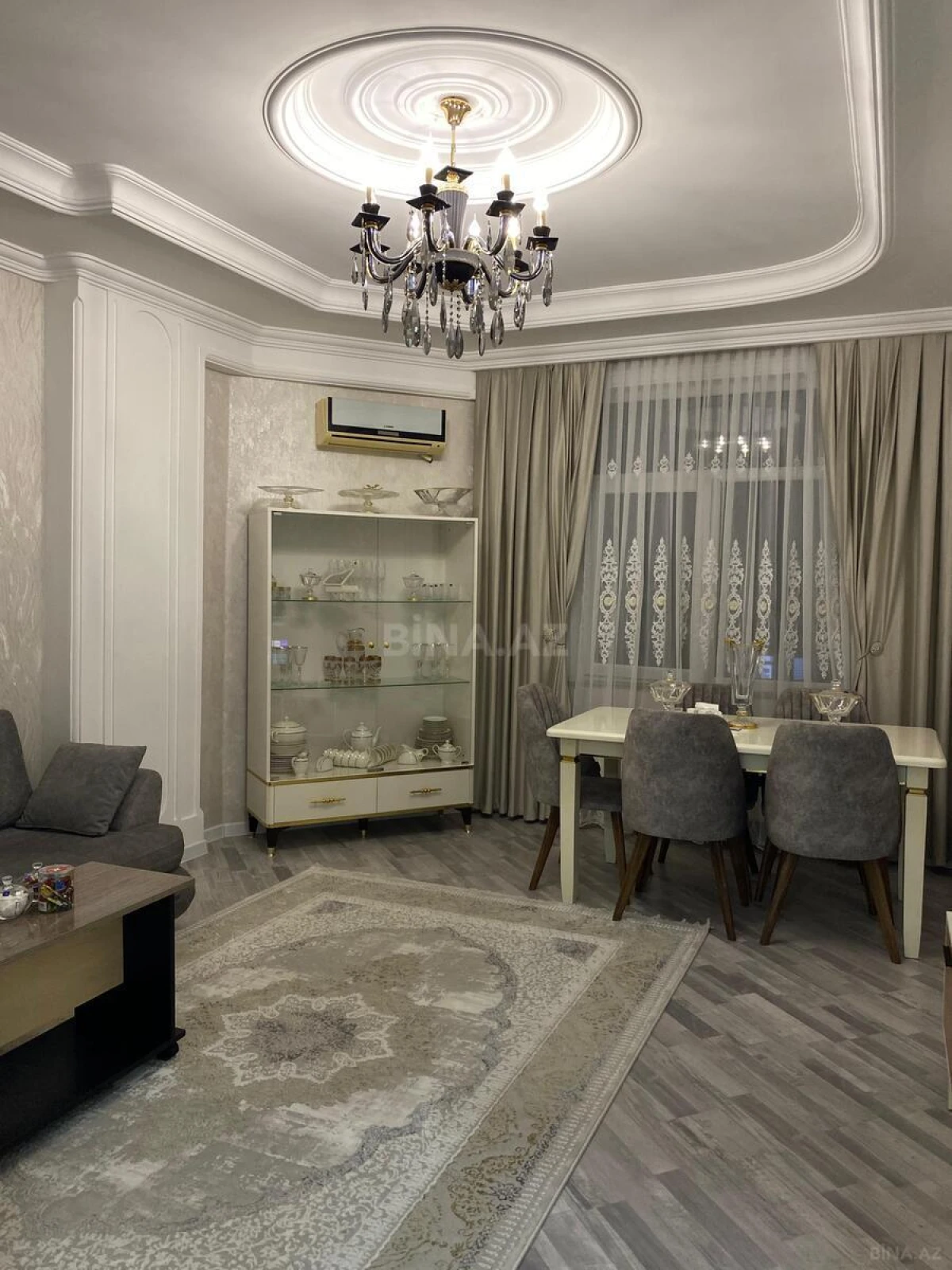 Satılır 2 otaqlı mənzil 60 m²