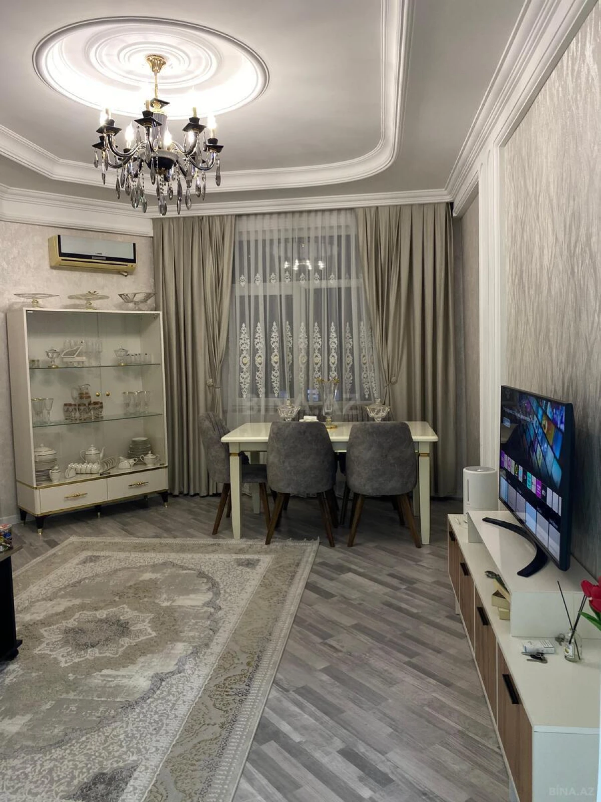 Satılır 2 otaqlı mənzil 60 m²