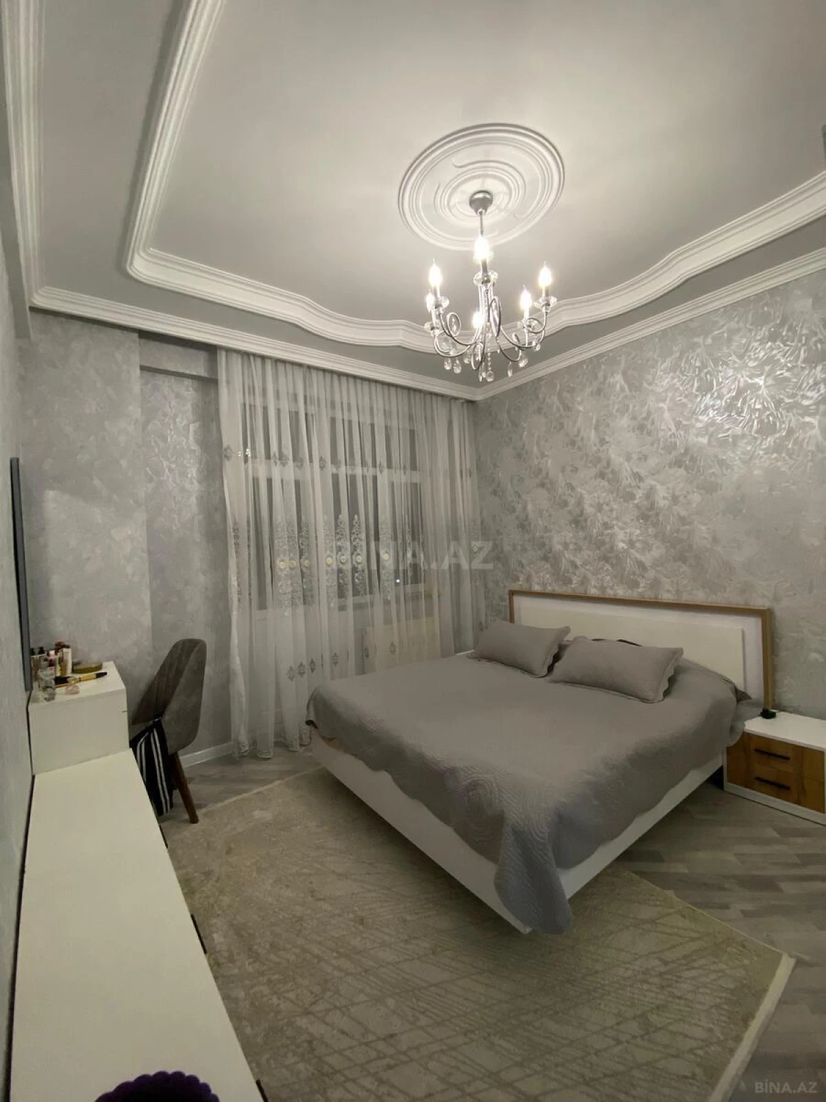 Satılır 2 otaqlı mənzil 60 m²
