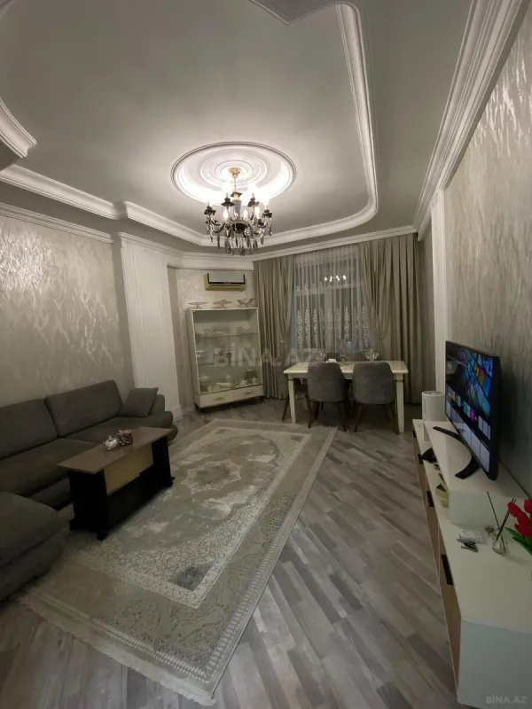 Satılır 2 otaqlı mənzil 60 m²