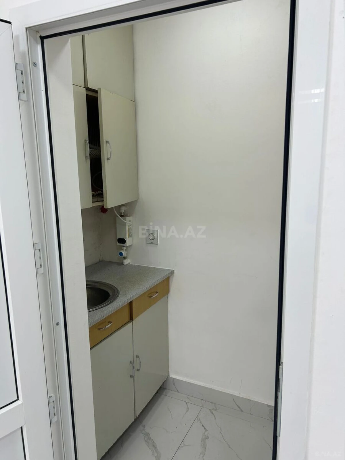 Kirayə verilir obyekt 60 m²