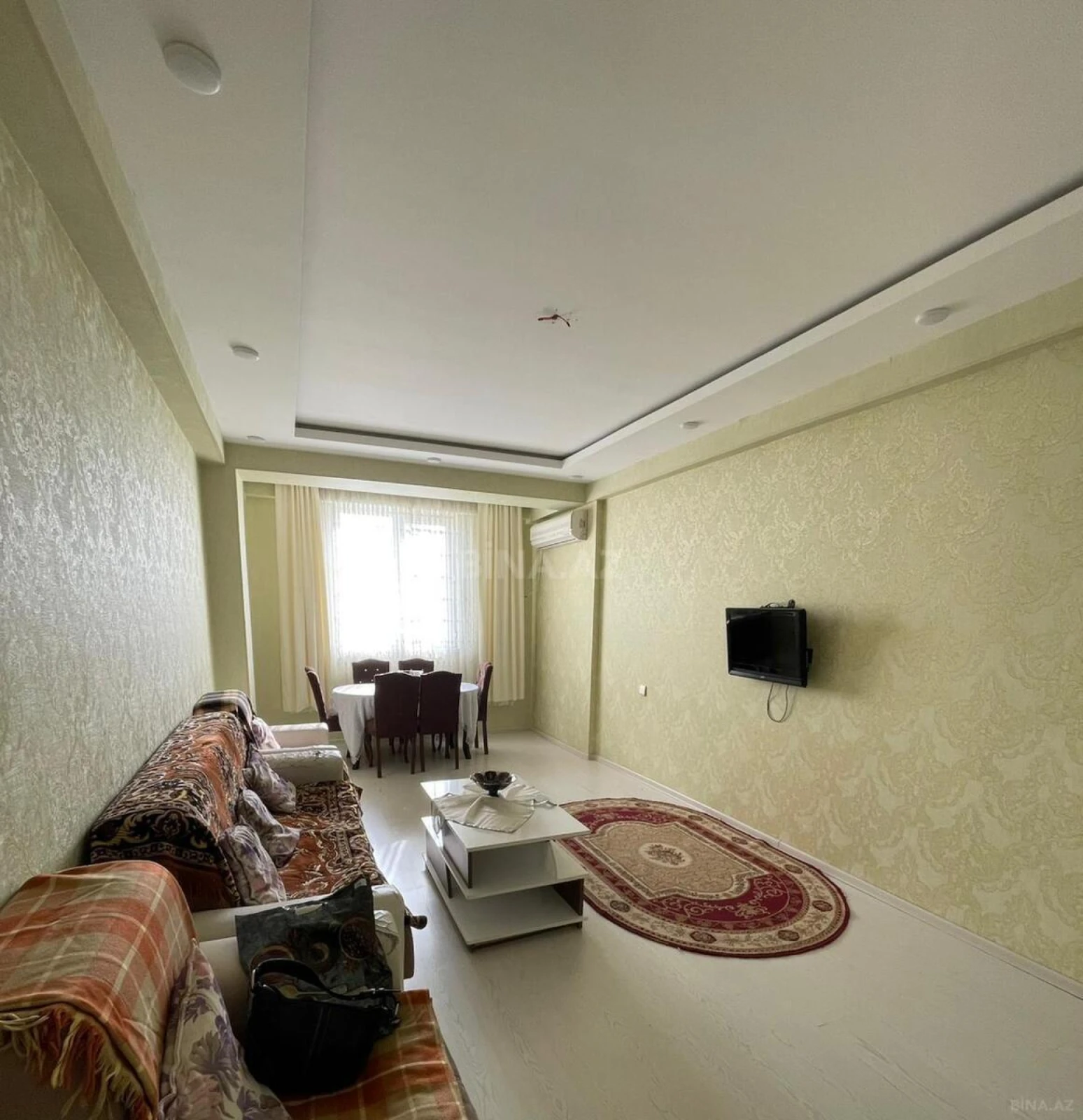 Satılır 2 otaqlı mənzil 61.8 m²