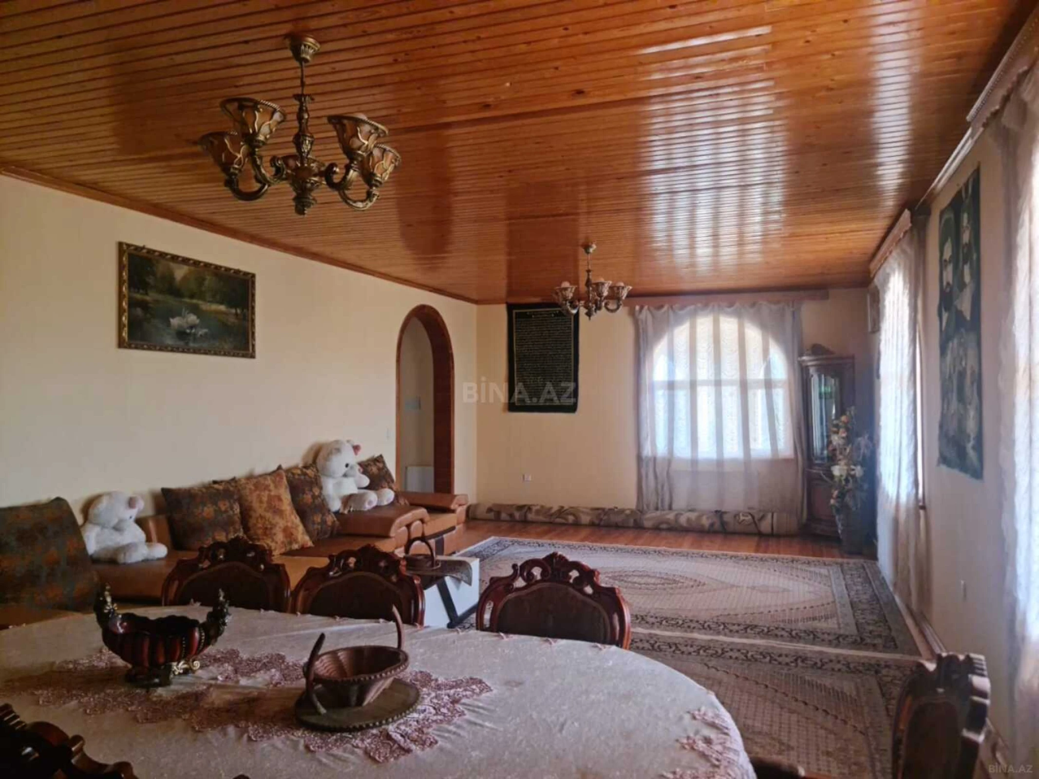 Satılır 6 otaqlı həyət evi 480 m²