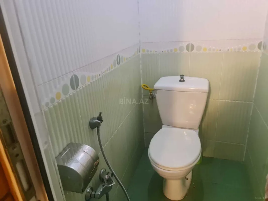 Satılır 6 otaqlı həyət evi 480 m²