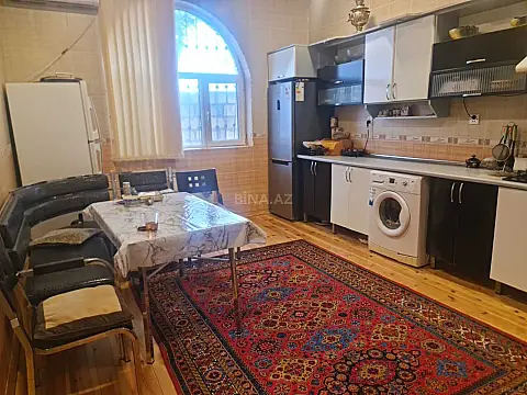 Satılır 6 otaqlı həyət evi 480 m²