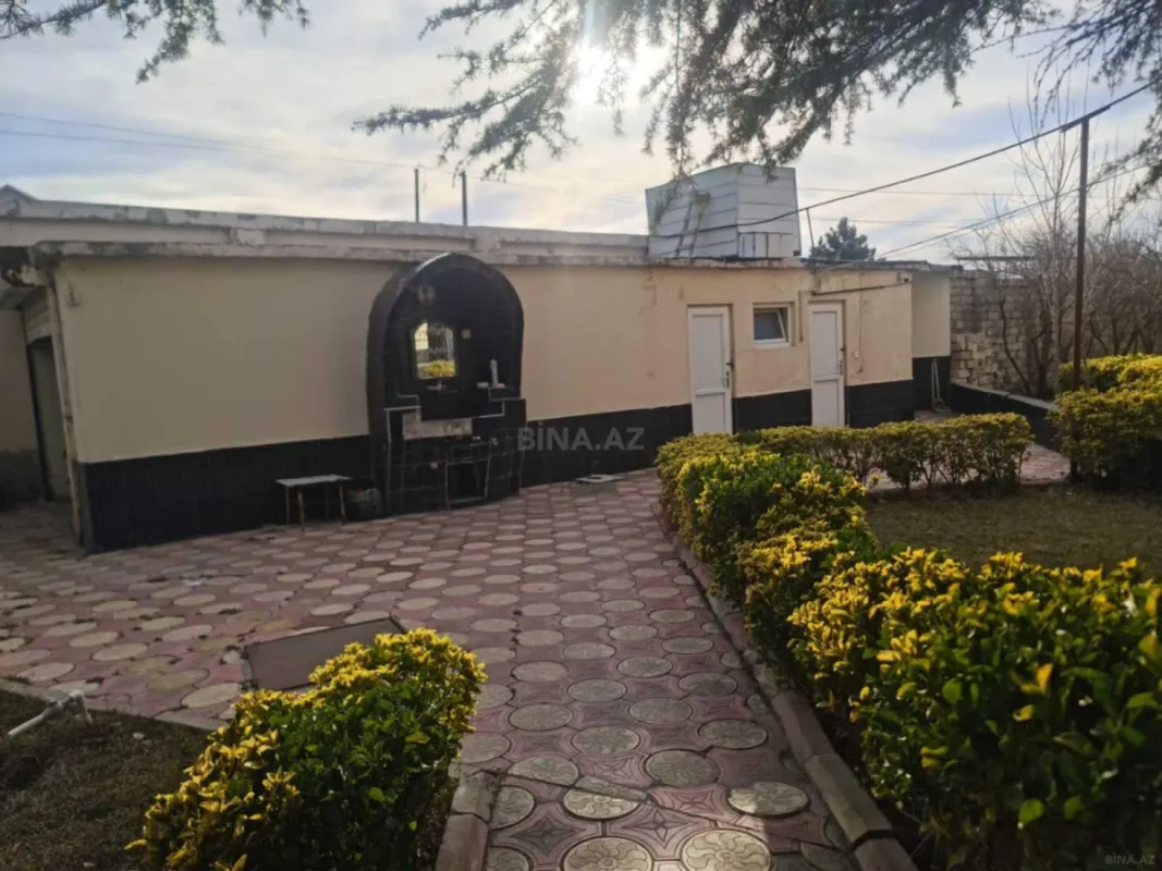 Satılır 6 otaqlı həyət evi 480 m²