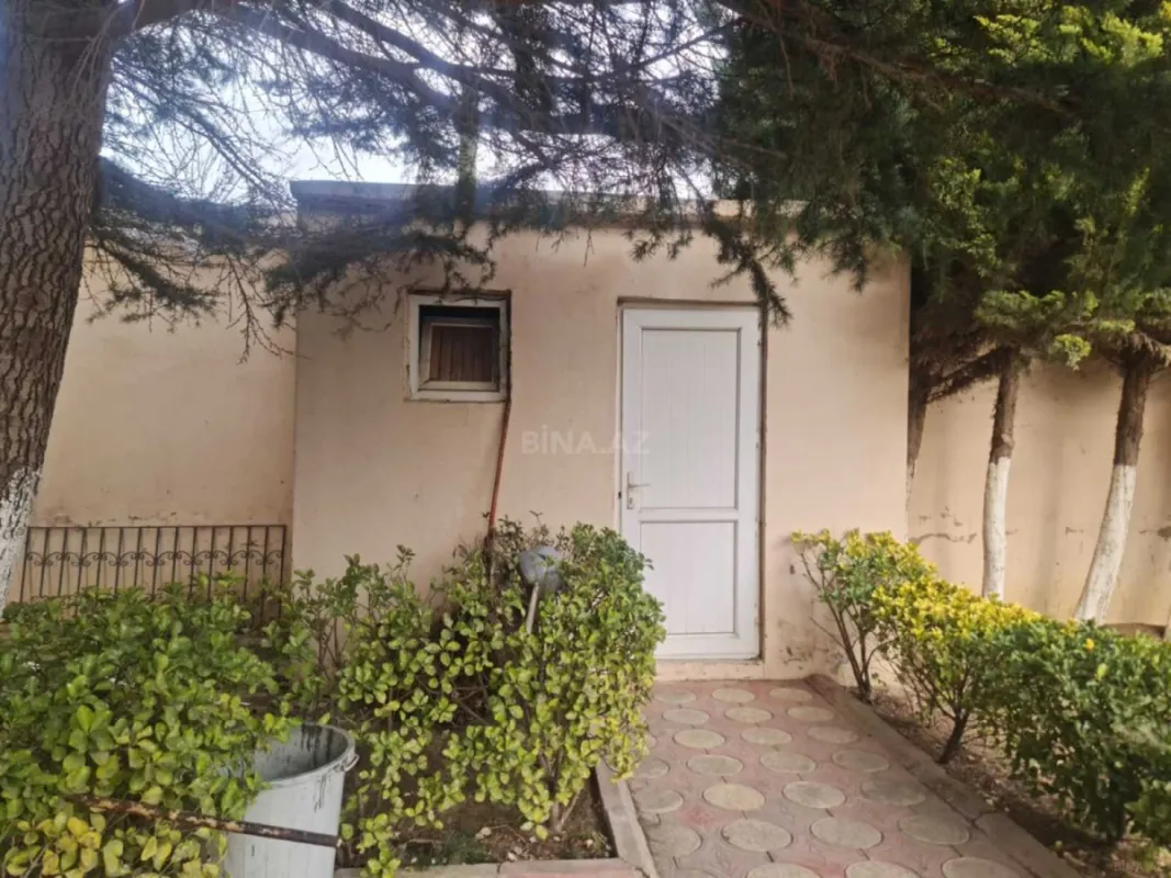 Satılır 6 otaqlı həyət evi 480 m²