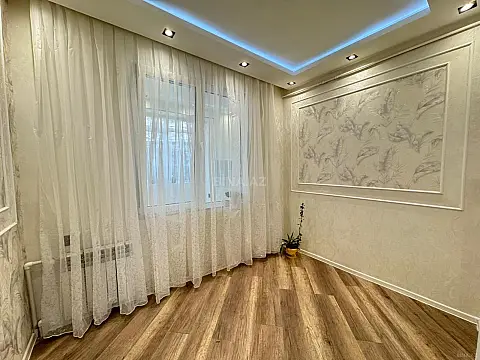 Satılır 3 otaqlı mənzil 60 m²
