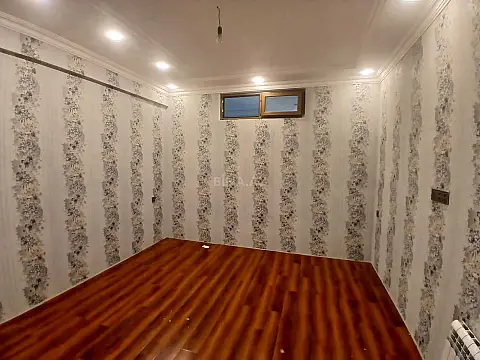 Satılır 2 otaqlı mənzil 66 m²