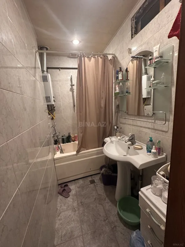 Satılır 3 otaqlı mənzil 82 m²