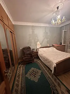 Satılır 3 otaqlı mənzil 82 m²