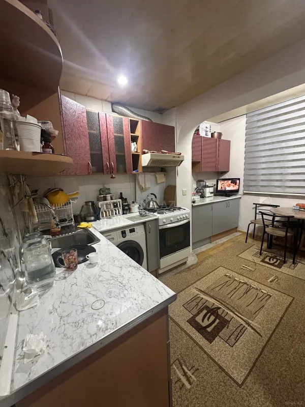 Satılır 3 otaqlı mənzil 82 m²