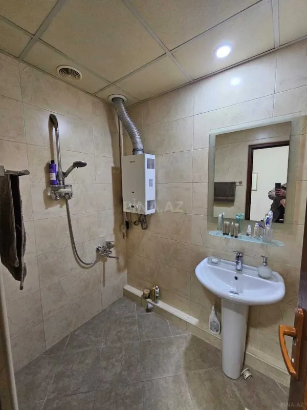 Satılır 3 otaqlı mənzil 90 m²