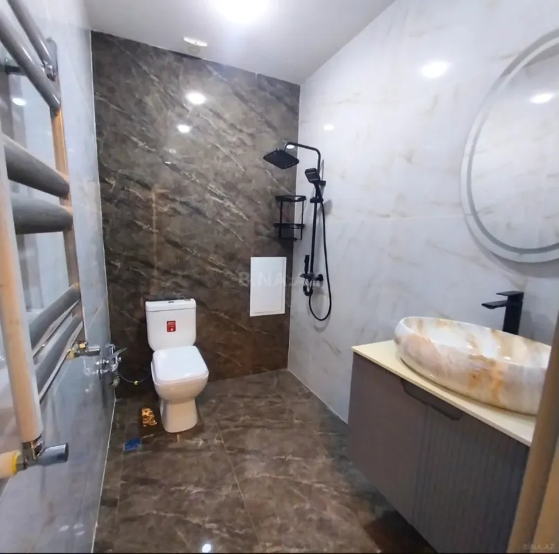 Satılır 2 otaqlı mənzil 64 m²