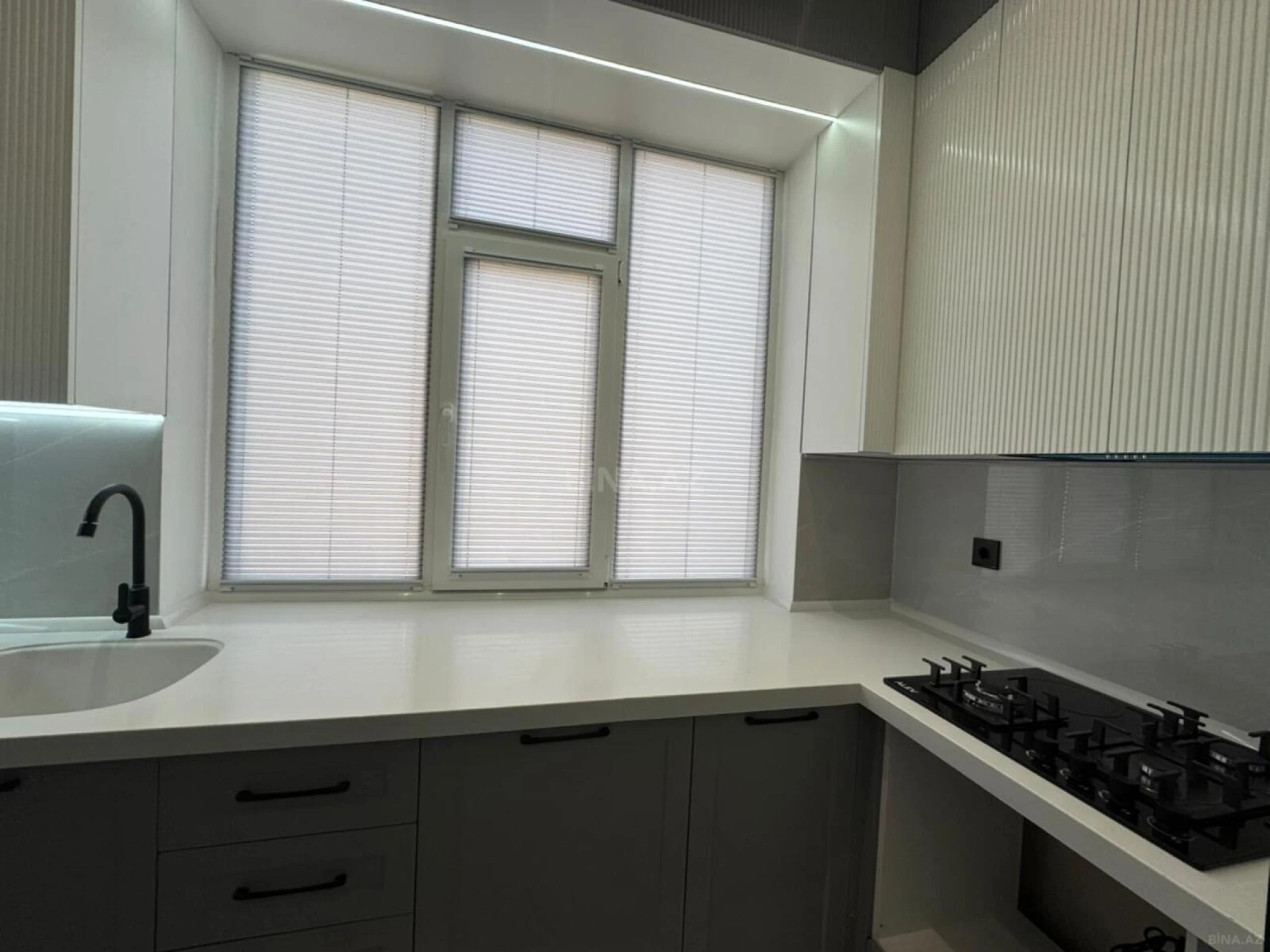 Satılır 2 otaqlı mənzil 55 m²