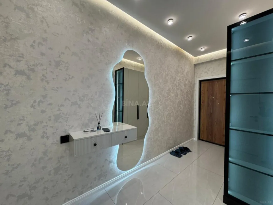 Satılır 2 otaqlı mənzil 55 m²