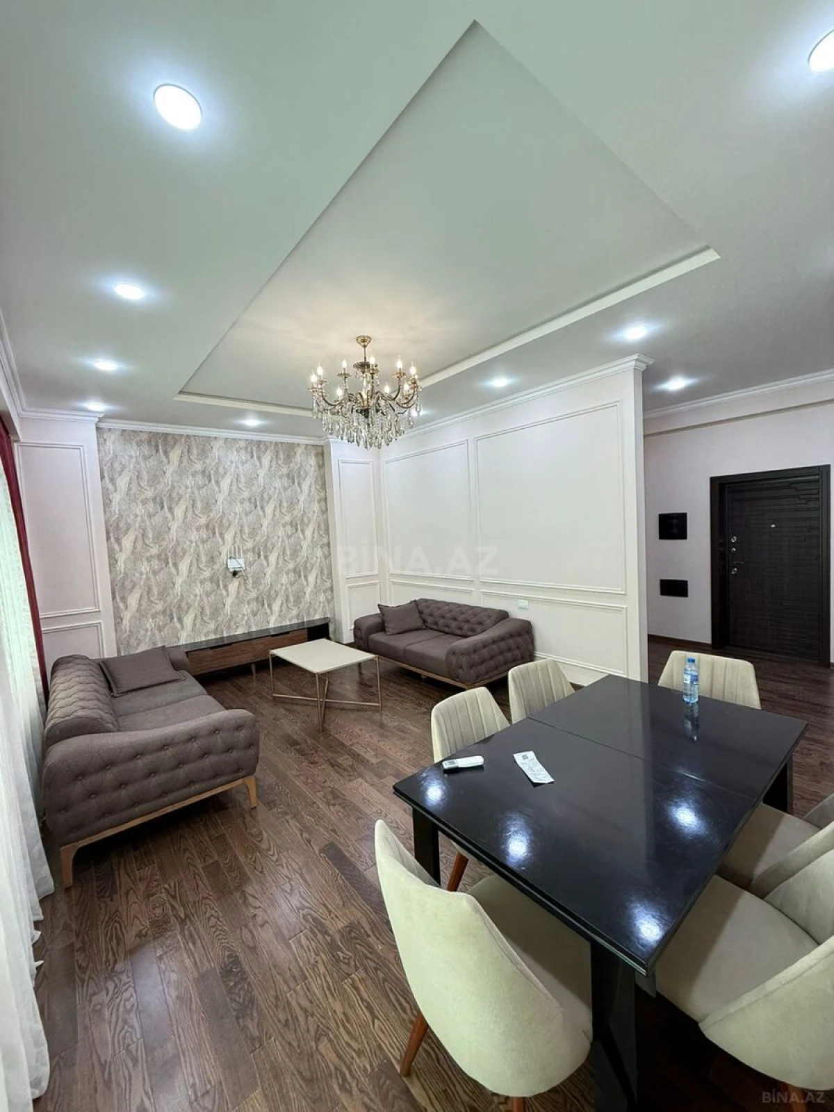 Satılır 3 otaqlı mənzil 120 m²