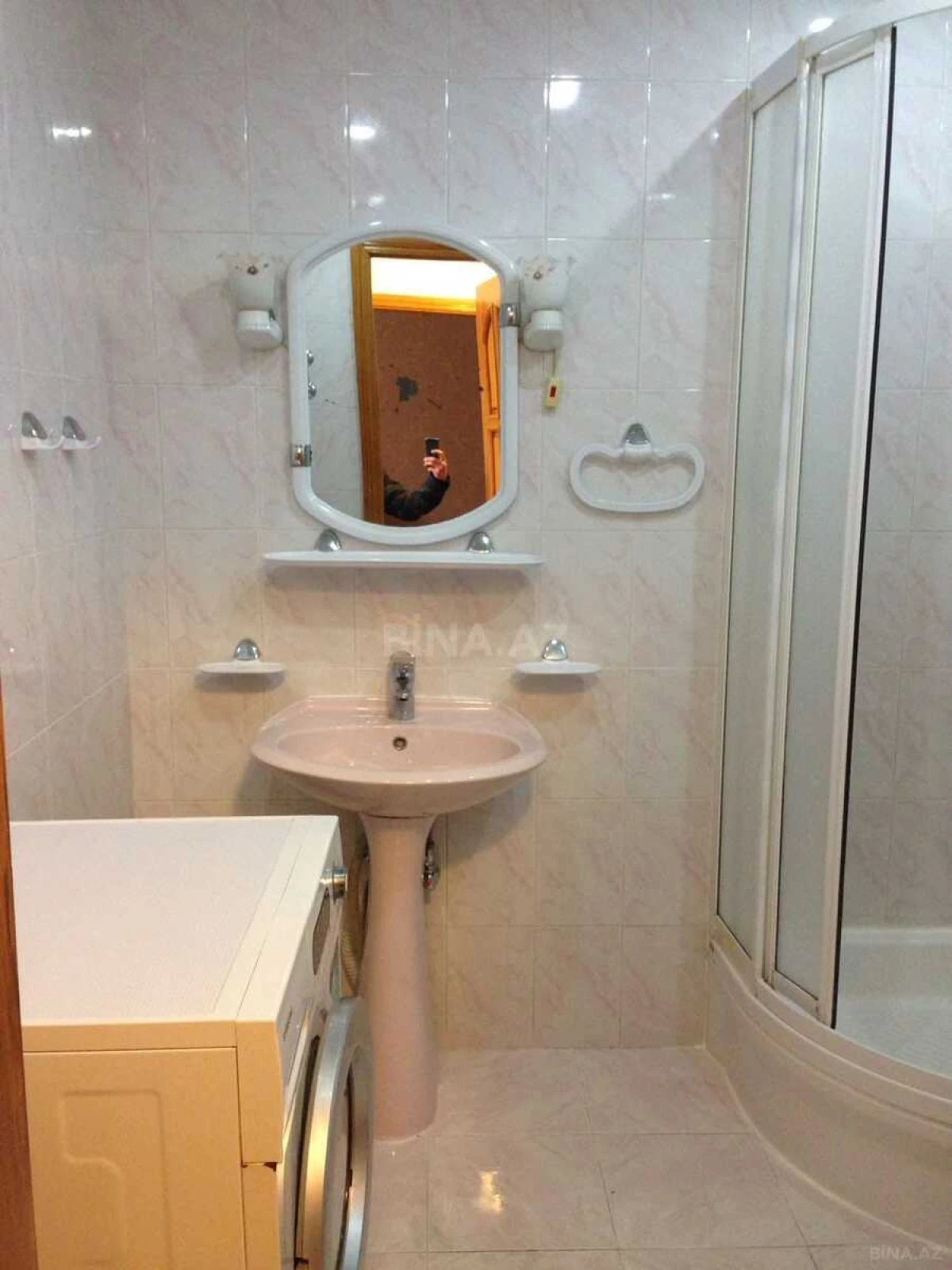 Kirayə verilir 2 otaqlı mənzil 40 m²