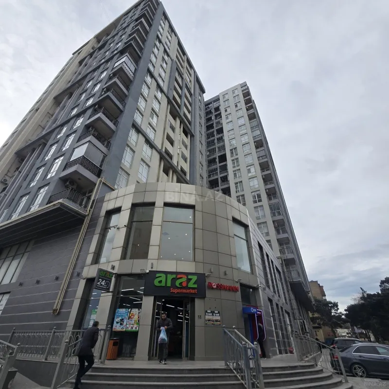Satılır 3 otaqlı mənzil 72 m²