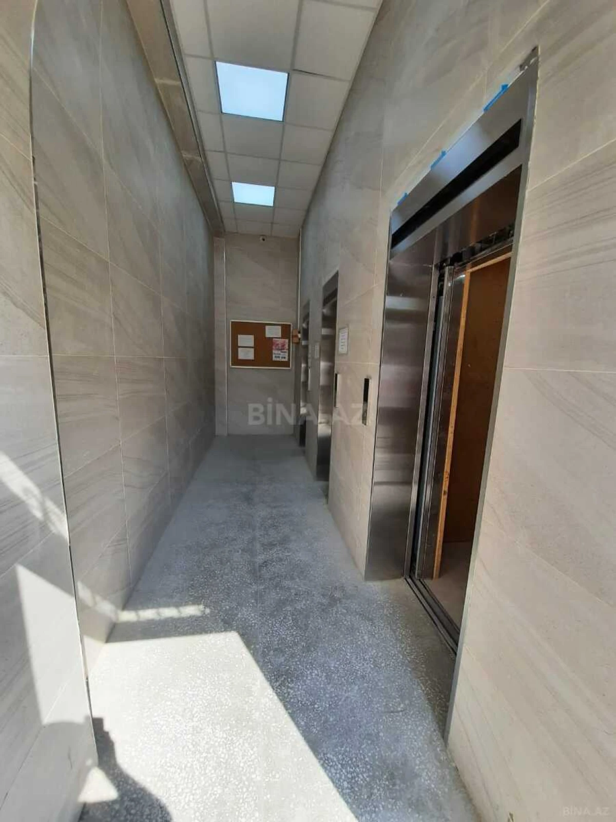 Satılır 3 otaqlı mənzil 72 m²