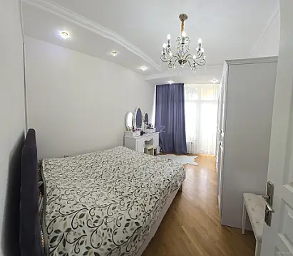 Satılır 3 otaqlı mənzil 72 m²
