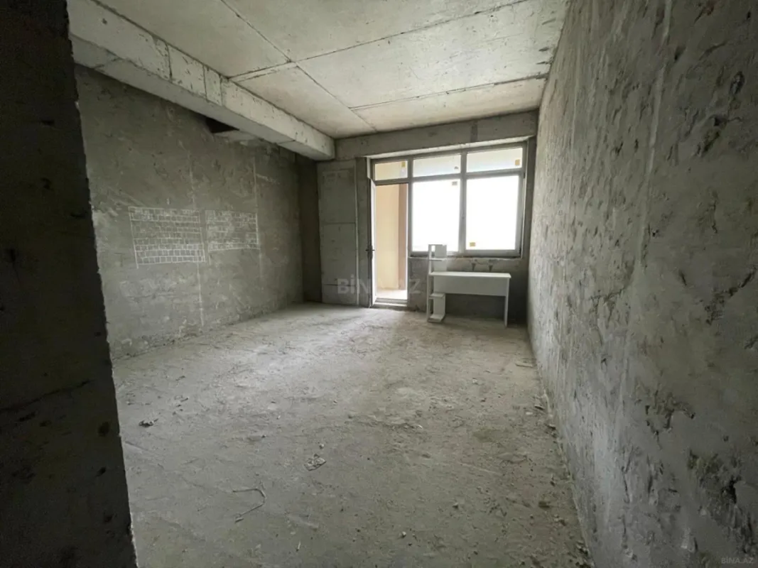 Satılır 3 otaqlı mənzil 139.2 m²