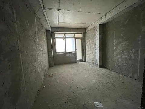 Satılır 3 otaqlı mənzil 139.2 m²