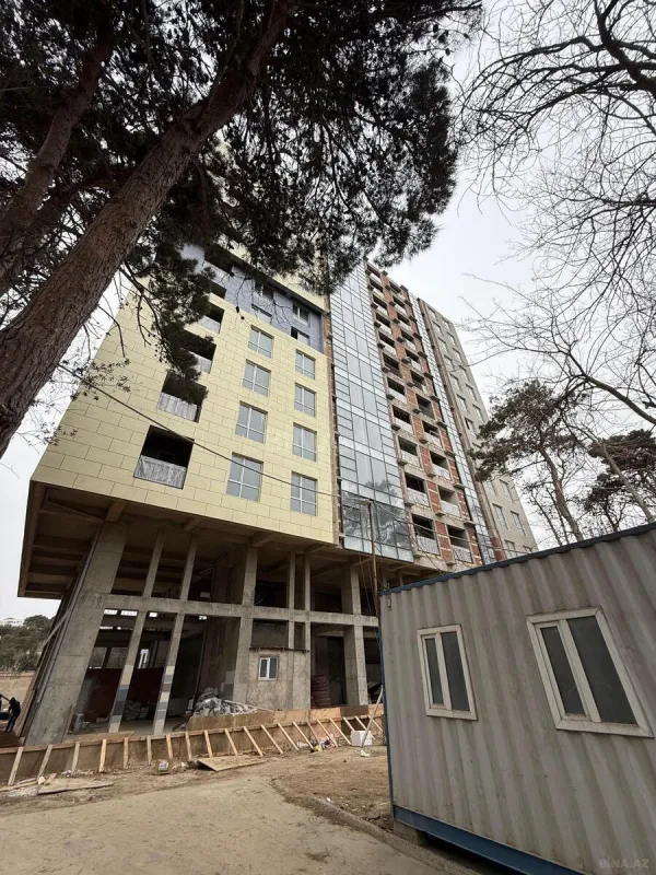 Satılır 3 otaqlı mənzil 139.2 m²