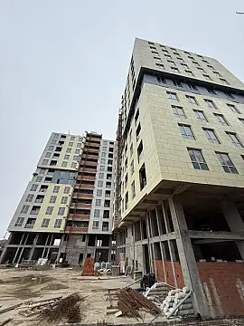 Satılır 3 otaqlı mənzil 139.2 m² — Bakı, M.Ə.Rəsulzadə qəs. 3 otaq 139.20 m²