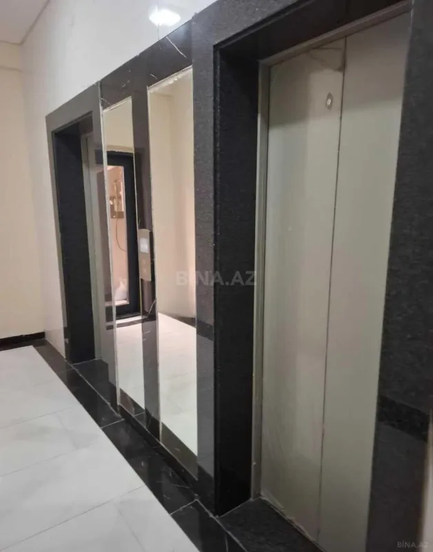 Satılır 2 otaqlı mənzil 72 m²