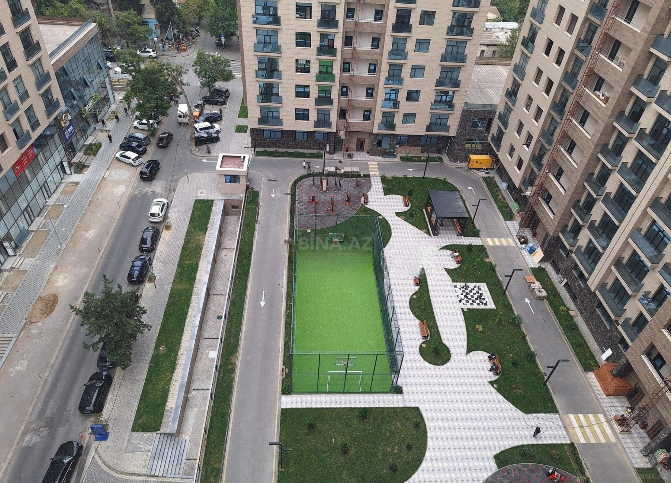 Satılır 2 otaqlı mənzil 72 m²