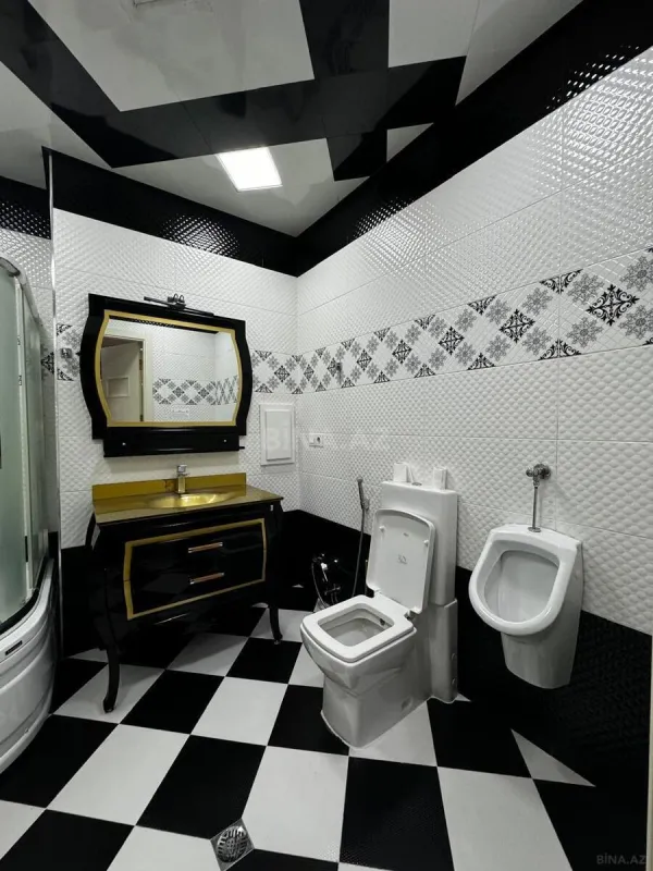 Satılır 7 otaqlı mənzil 550 m²