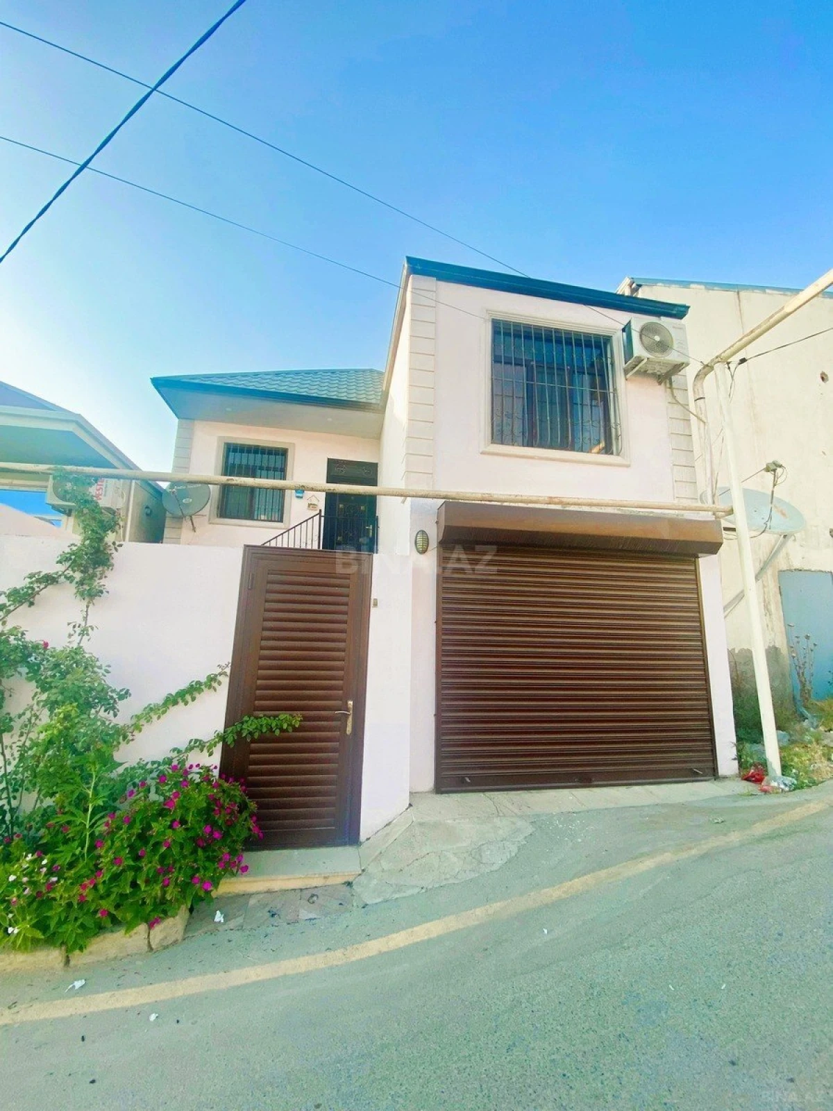 Satılır 5 otaqlı həyət evi 135.7 m²